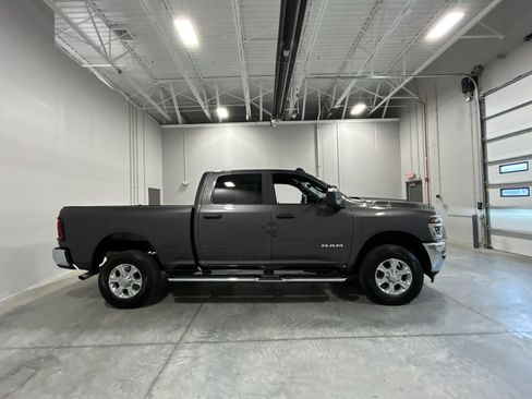 Used 2026 RAM 2500 Big Horn AWD/4WD image 5