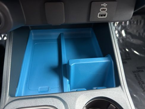 New 2025 Ford Maverick XLT w/ XLT Luxury Package image 25