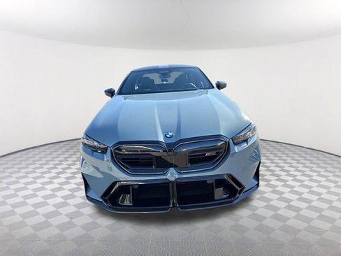New 2026 BMW M5 w/ Carbon Package image 3