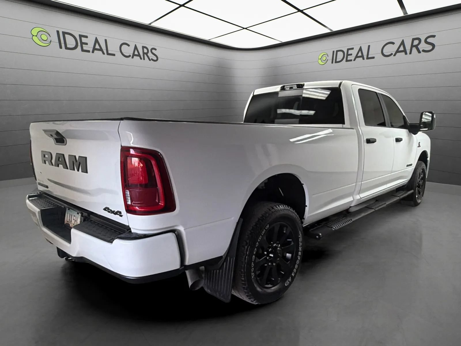 Used 2026 RAM 3500 Big Horn AWD/4WD image 5