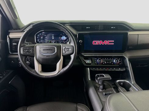 Used 2024 GMC Sierra 1500 Denali AWD/4WD image 26