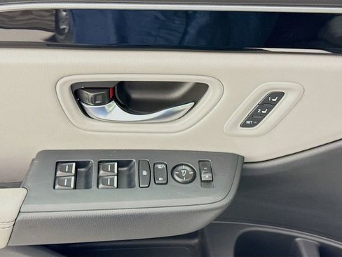 Certified 2023 Honda Pilot EX-L image 17