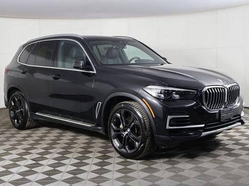 Used 2023 BMW X5 xDrive40i AWD/4WD image 55