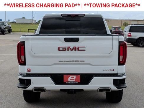 Used 2024 GMC Sierra 1500 AT4 w/ Technology Package AWD/4WD image 7