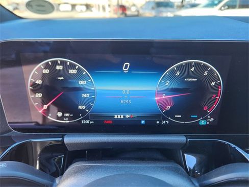 Certified 2025 Mercedes-Benz GLA 250 4MATIC image 25