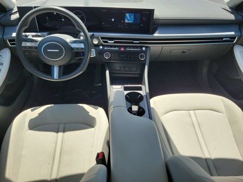 Certified 2025 Hyundai Sonata SEL FWD image 13