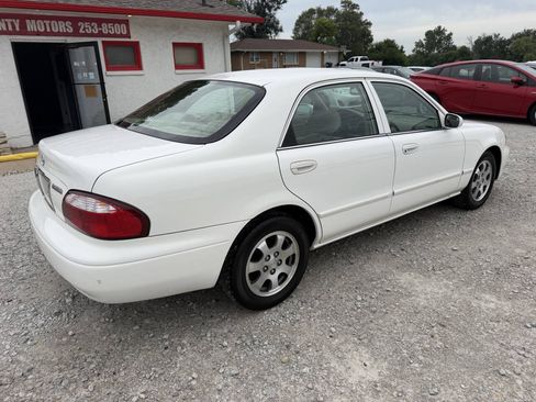 Used 2002 MAZDA 626 FWD image 3