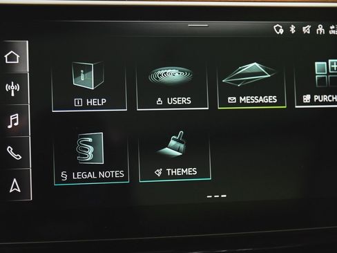 Used 2024 Audi Q8 e-tron Premium Plus w/ Premium Plus Package image 21