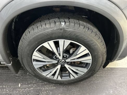 Used 2021 Nissan Rogue SV AWD/4WD image 8