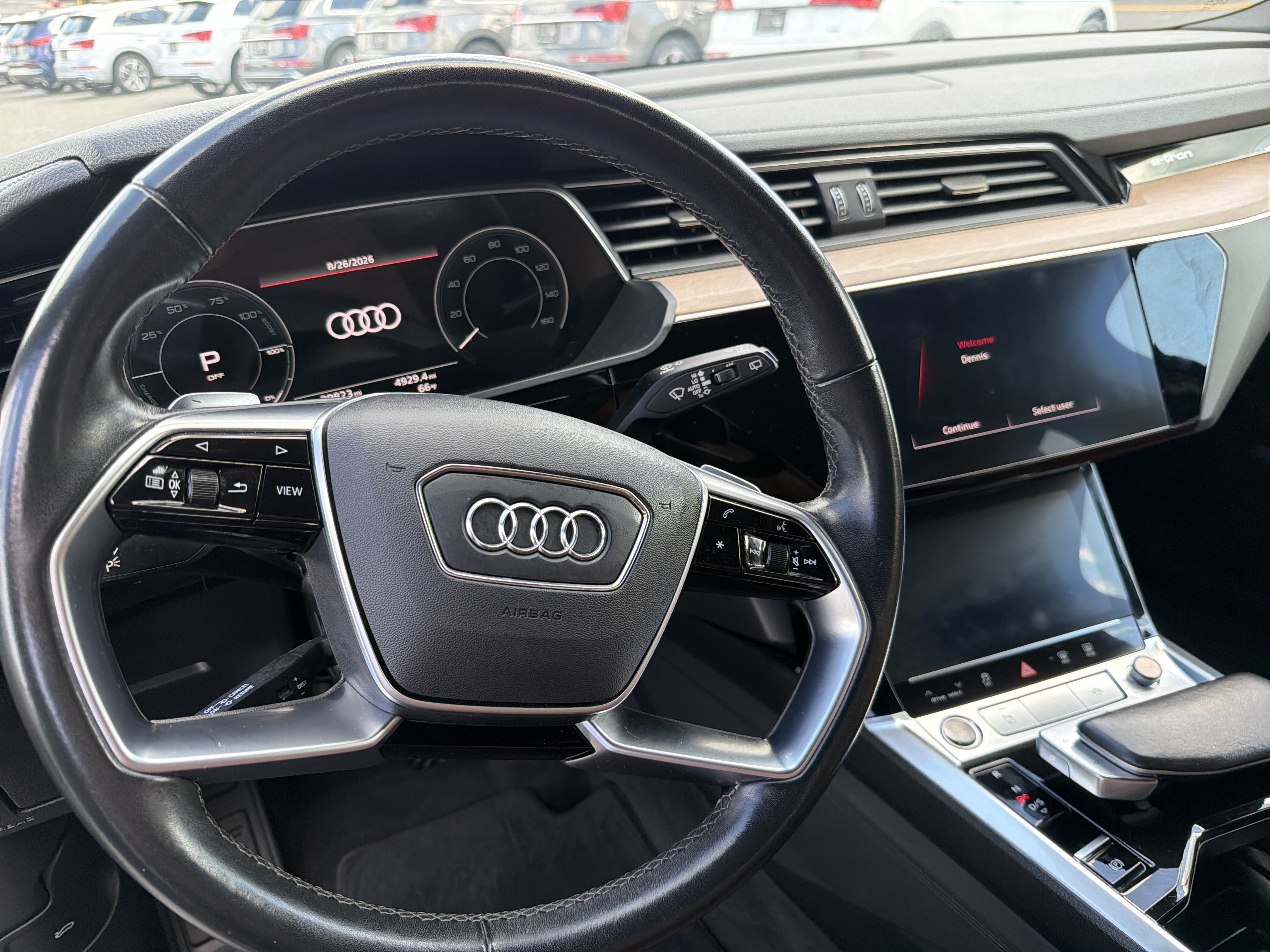 Used 2024 Audi Q8 e-tron Premium Plus AWD/4WD image 8