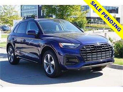 Used 2025 Audi Q5 2.0T Premium w/ Convenience Plus Package image 1