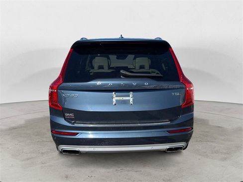 Used 2020 Volvo XC90 T5 Momentum w/ Protection Package Premier image 4