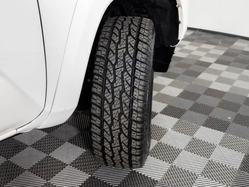 Used 2023 Toyota Tacoma SR5 image 43