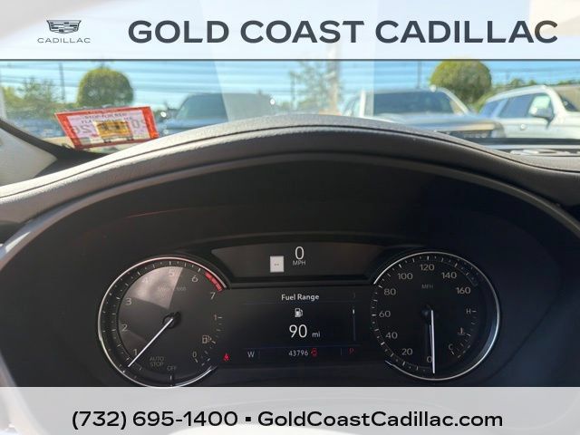 Used 2019 Cadillac XT4 Luxury w/ Cold Weather Package FWD image 19
