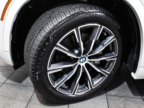 Used 2026 BMW X5 xDrive40i AWD/4WD image 7