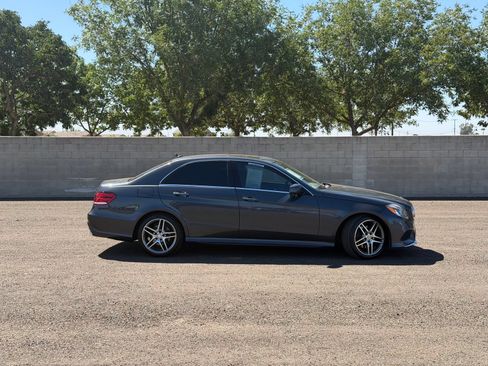 Used 2016 Mercedes-Benz E 350 Sedan image 2