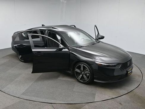Used 2023 Honda Accord Sport image 53
