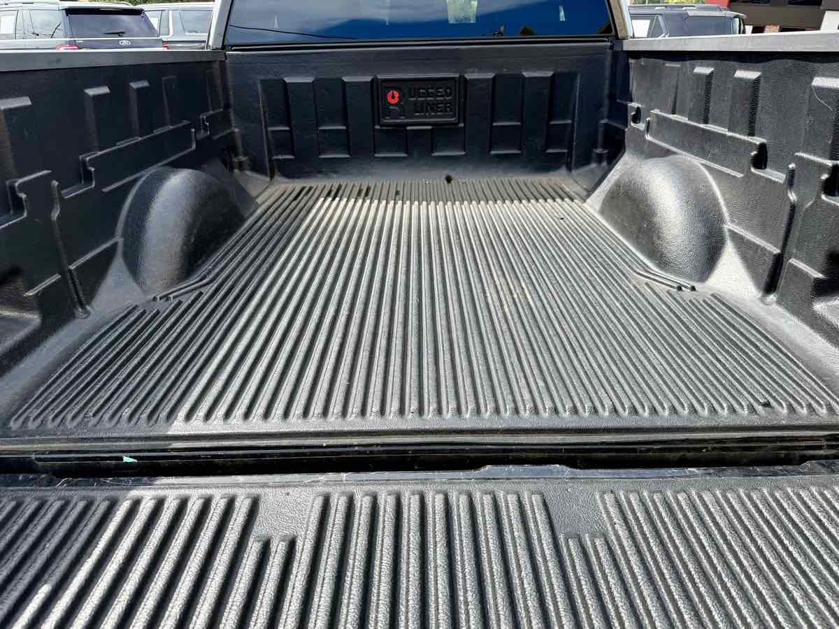 Used 2011 Ford F150 XLT w/ XLT Convenience Pkg AWD/4WD image 8