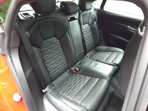 Used 2024 Audi e-tron GT Premium Plus w/ Performance Package image 18