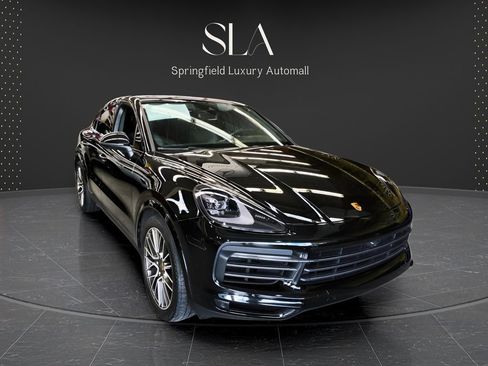 Used 2023 Porsche Cayenne Platinum Edition w/ Towing Package w/o Tow Ball AWD/4WD image 1