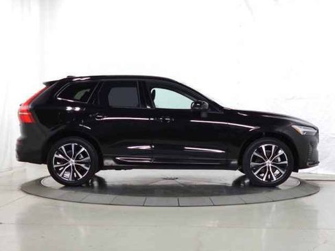 Certified 2025 Volvo XC60 B5 Plus AWD/4WD image 12