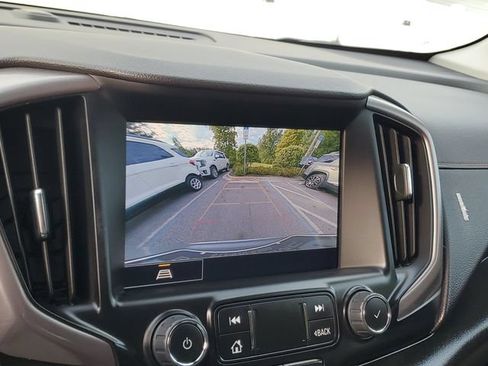 Used 2023 GMC Terrain AT4 AWD/4WD image 21