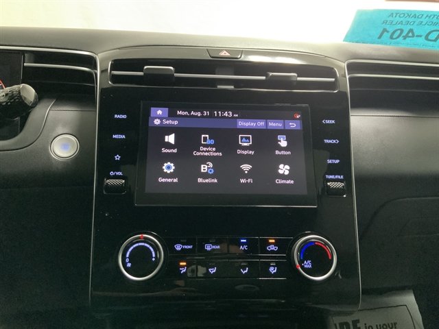 Used 2023 Hyundai Santa Cruz SEL w/ Activity Package FWD image 31