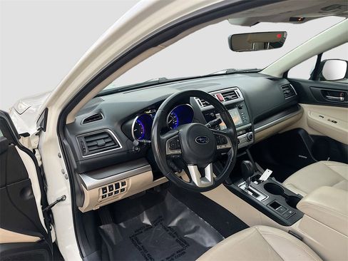 Used 2017 Subaru Legacy 2.5i Limited image 9