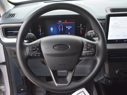 Used 2025 Ford Maverick XLT w/ Equipment Group 302A AWD/4WD image 17