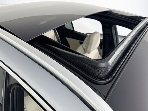 New 2026 Mercedes-Benz GLC 300 image 21