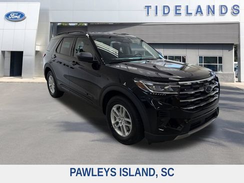New 2026 Ford Explorer Active RWD image 1