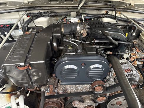 Used 2005 Jeep Wrangler SE AWD/4WD image 21