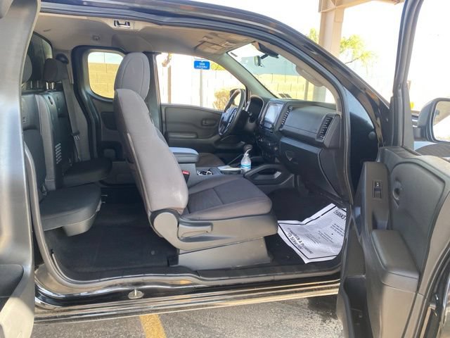Used 2022 Nissan Frontier S w/ Technology Package AWD/4WD image 5