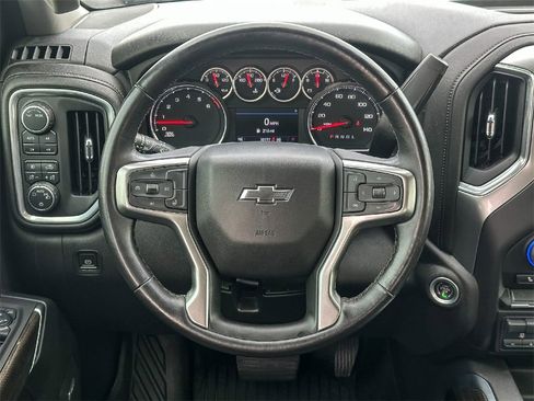 Used 2022 Chevrolet Silverado 1500 LT Trail Boss w/ Convenience Package II image 25