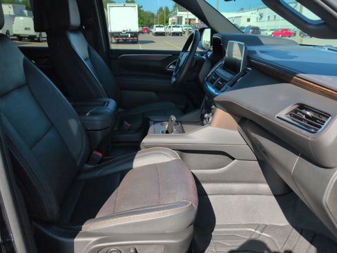 Used 2024 Chevrolet Tahoe High Country w/ Advanced Technology Package image 28