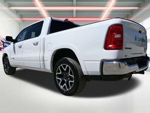 Used 2025 RAM 1500 Laramie AWD/4WD image 2