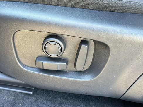 New 2026 Land Rover Range Rover Evoque S image 11