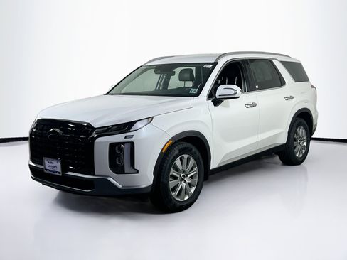 Used 2023 Hyundai Palisade SEL image 1
