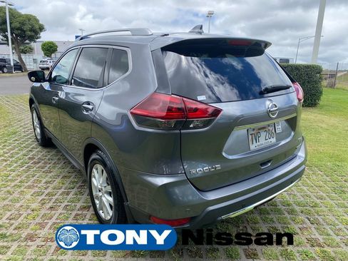 Used 2019 Nissan Rogue SV FWD image 5