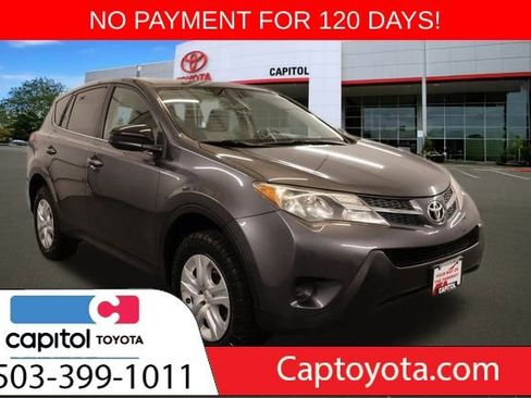 Used 2014 Toyota RAV4 LE image 1