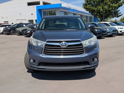 Used 2015 Toyota Highlander Plus image 2