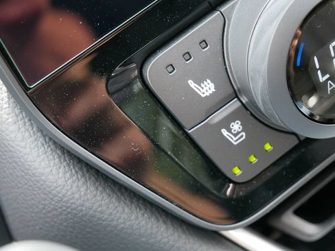 Certified 2026 Toyota Grand Highlander AWD image 24