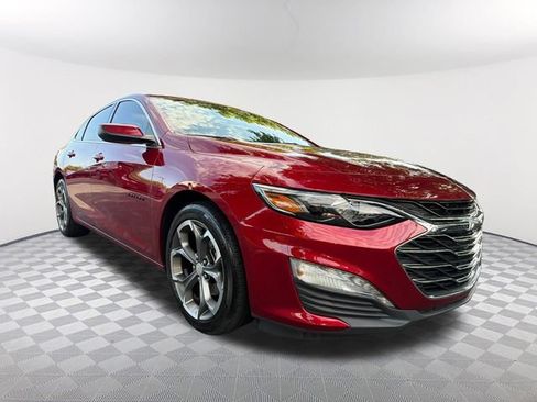 Used 2024 Chevrolet Malibu LT FWD image 3