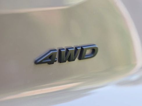 Used 2025 Nissan Pathfinder Rock Creek AWD/4WD image 12
