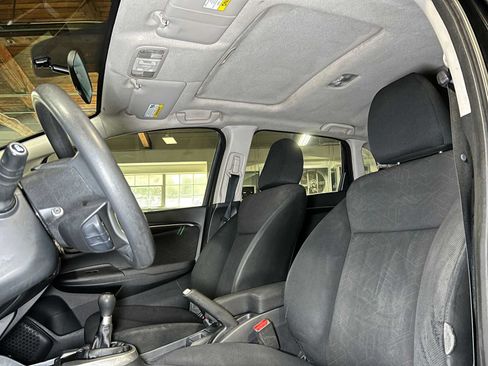 Used 2015 Honda Fit EX image 22