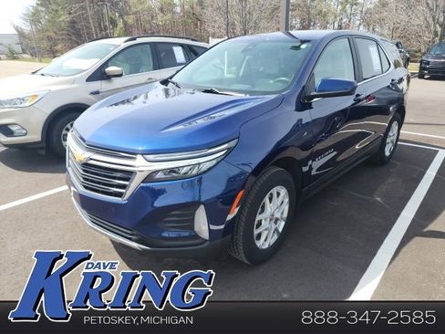 Used 2022 Chevrolet Equinox LT AWD/4WD image 1
