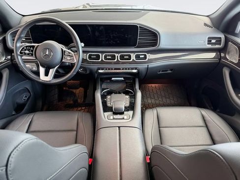 Used 2023 Mercedes-Benz GLS 450 4MATIC image 13