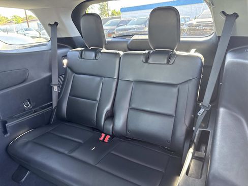 Used 2021 Ford Explorer XLT w/ Equipment Group 202A image 25