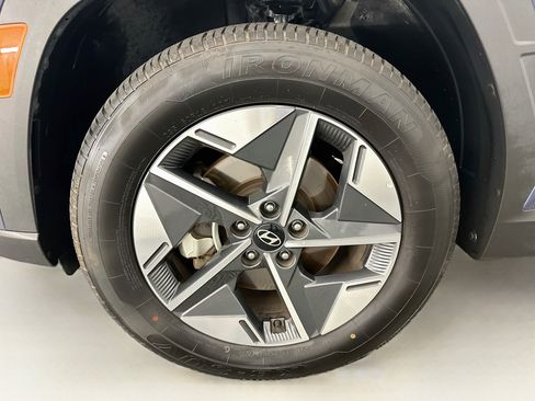 Used 2025 Hyundai Tucson SEL AWD/4WD image 36