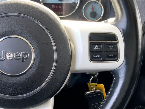 Used 2014 Jeep Wrangler Sahara AWD/4WD image 24